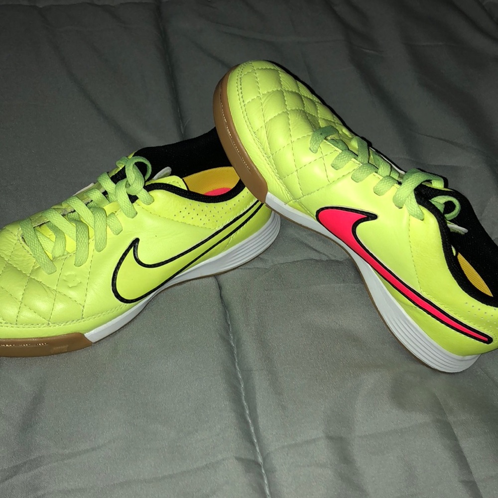Nike indoor soccer shoes (size 2.5)